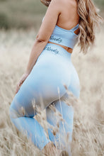 Load image into Gallery viewer, STALLION set in sky